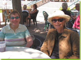 Linda Smith and Diana Dozier, photo courtesy of Carol Robson